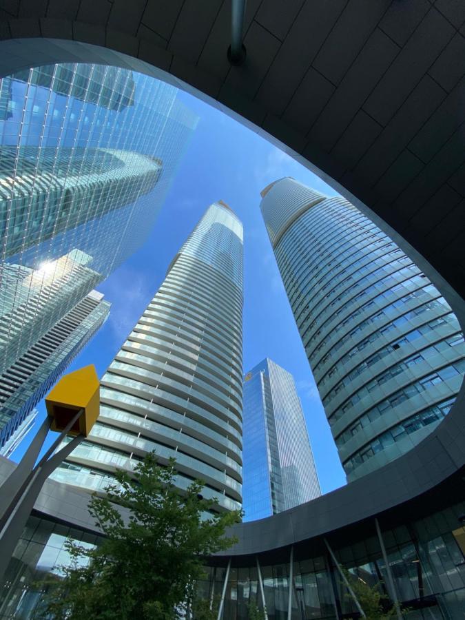 Corporate Suite Торонто Екстериор снимка