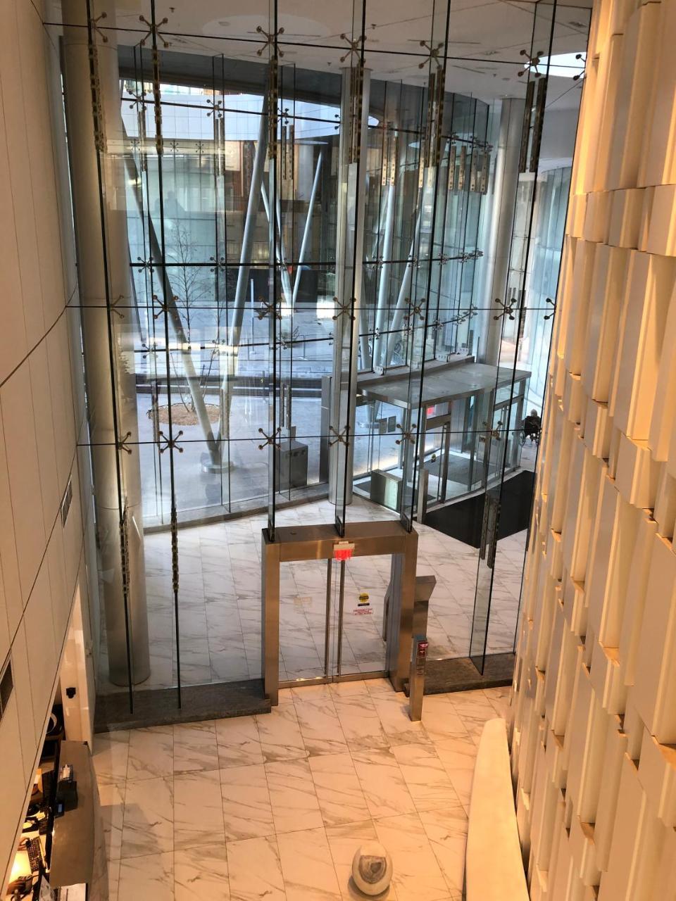 Corporate Suite Торонто Екстериор снимка
